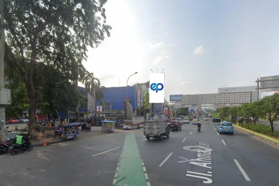 Billboard at JL. Jendral Ahmad Yani (Depan Informa Living Plaza Bekasi), Bekasi