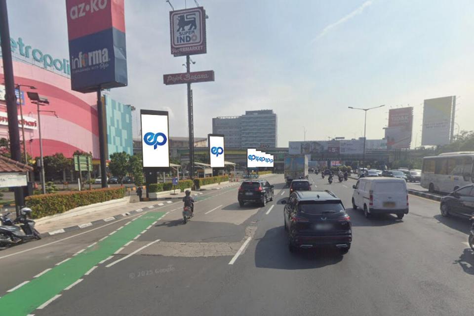 Videotron at Jl. Ahmad Yani (Metropolitan Mall), Bekasi