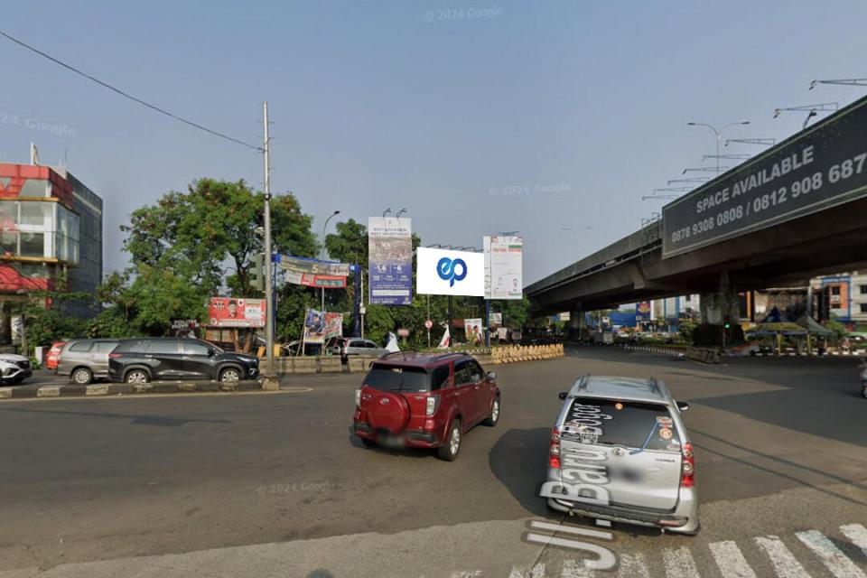 Billboard at JL. KH. Soleh Iskandar (Perempatan BORR), Bogor