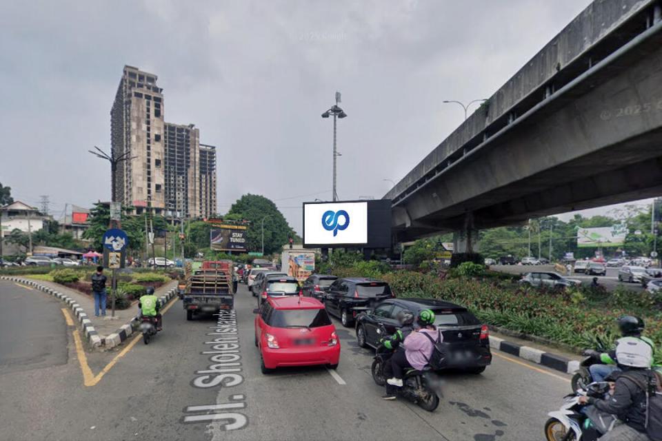 Videotron at JL. KS.Tubun (Taman Flyover Borr), Bogor