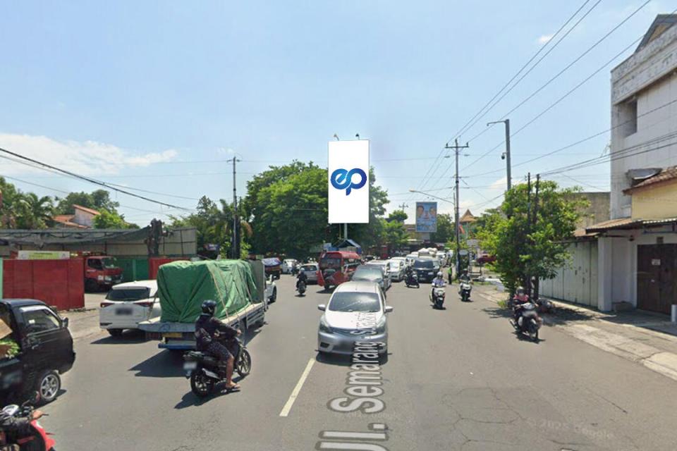 Billboard at JL. AHMAD YANI (TIMUR PASAR NGEMPLAK), SOLO