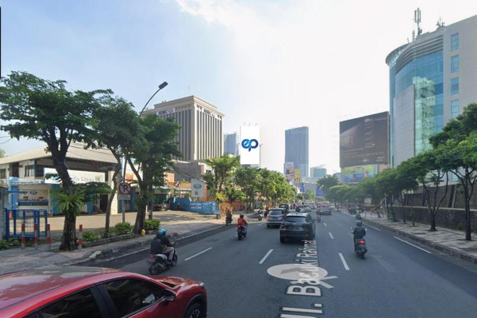 Billboard at JL. Basuki Rahmat-Xerox (Dpn Menara Standart Chartered), Surabaya