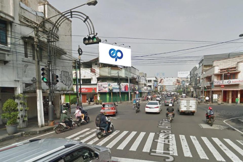 Billboard at JL. Sudirman no. 1, Bandung
