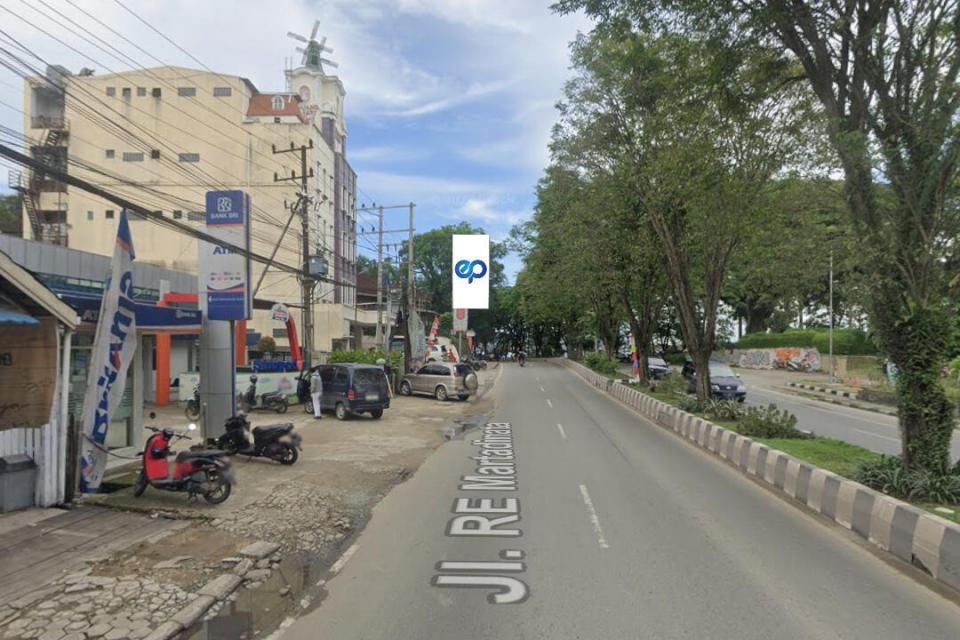 Billboard at JL. R.E. Marthadinata, Samarinda