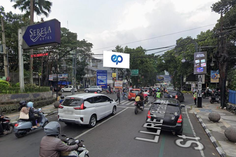 Billboard at JL. RE. Martadinata - Jl. Purnawarman, Bandung
