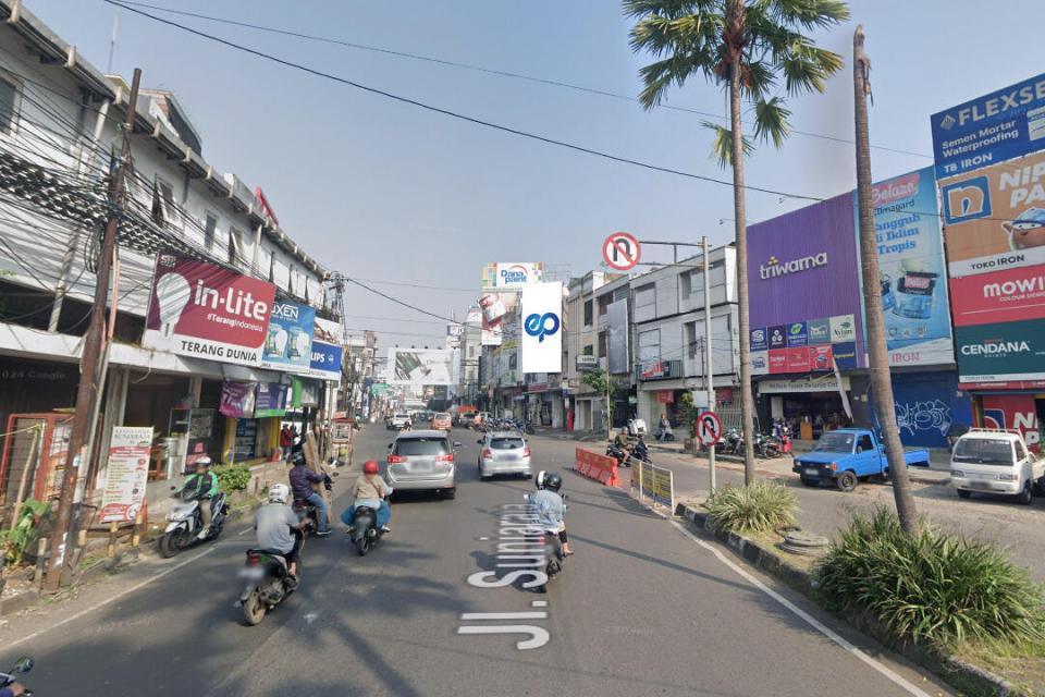 Billboard at JL. Suniaraja, Bandung