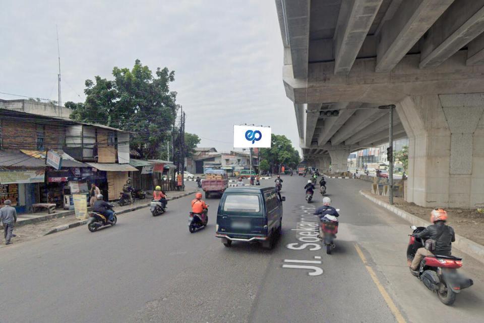 Billboard at JL. Kopo Soekarno Hatta (Perempatan Kopo), Bandung
