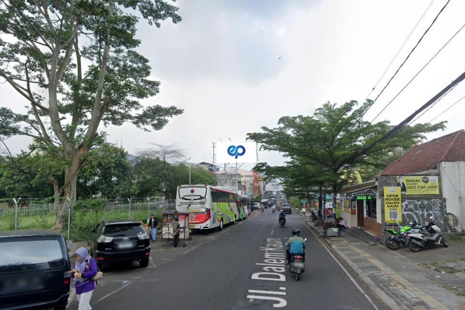 Billboard at JL. Alun Alun / Dalam Kaum No 75, Bandung