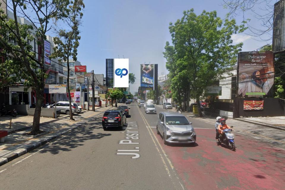 Billboard at JL. PASIRKALIKI (DEKAT DAIHATSU), BANDUNG
