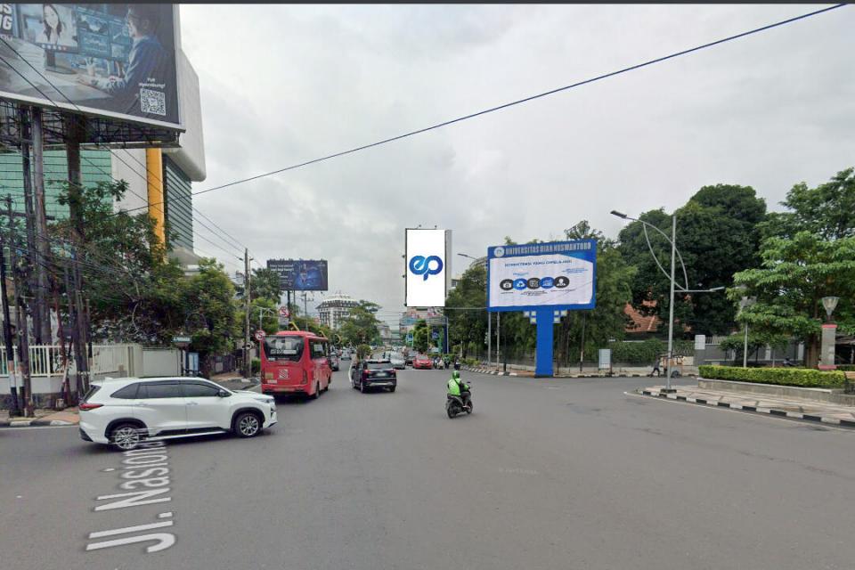 Billboard at Jl. Pandanaran (Seberang Bank Mega Pandanaran), Semarang
