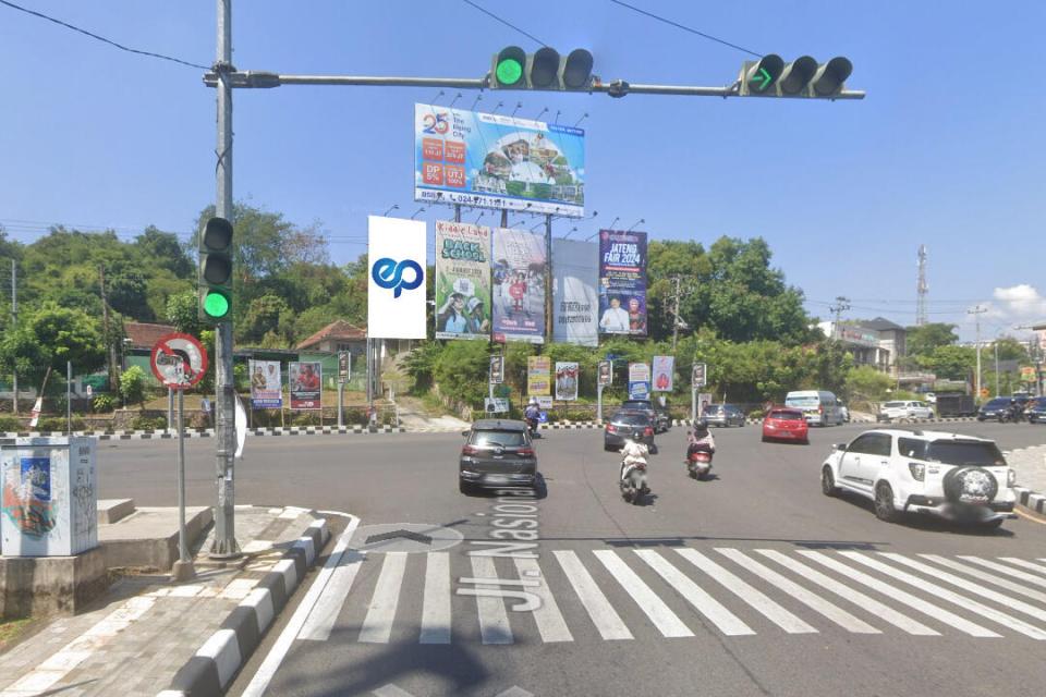 Billboard at Jl. Teuku Umar - Dr. Wahidin Kaliwiru, Semarang