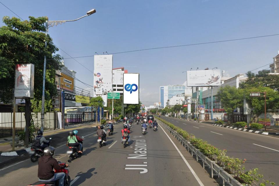 Billboard at Jl. Pandanaran (Depan Dunlop Pandanaran), Semarang
