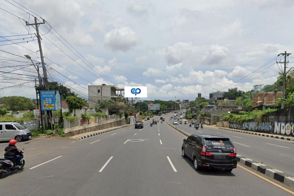 Billboard at Jl. Teuku Umar (Tanjakan Kaliwiru - Pertigaan Telaga Bodas), Semarang