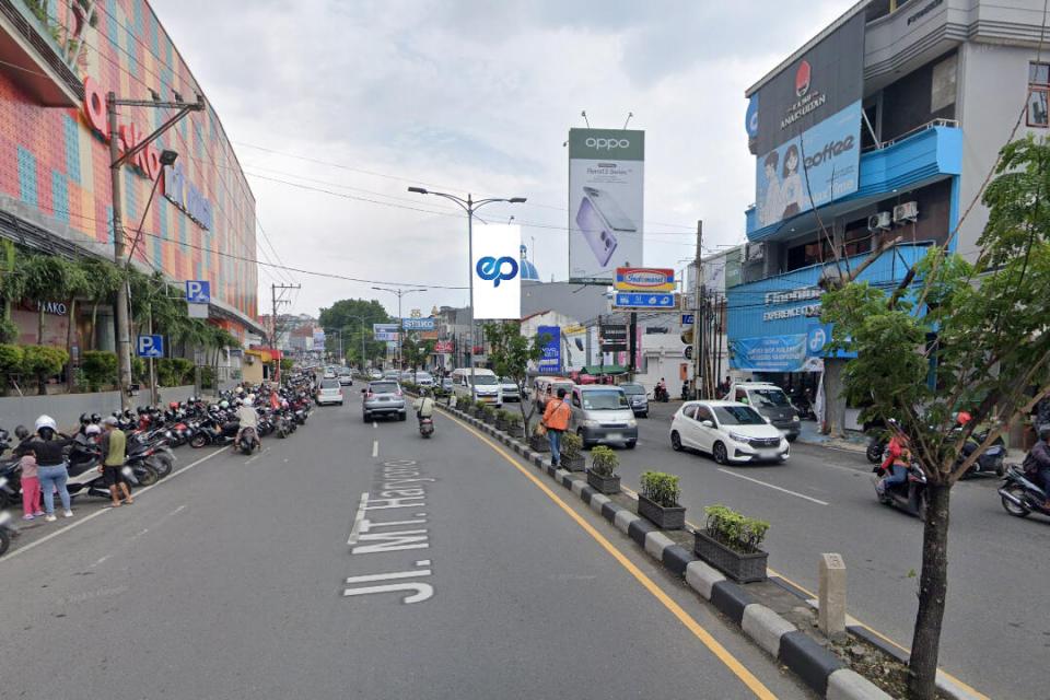Billboard at Jl. MT. Haryono Depan Java Mall, Semarang