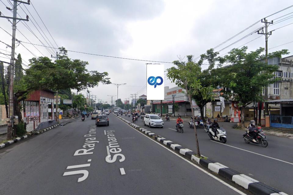 Billboard at Jl. Majapahit (Depan Lotte Mart), Semarang