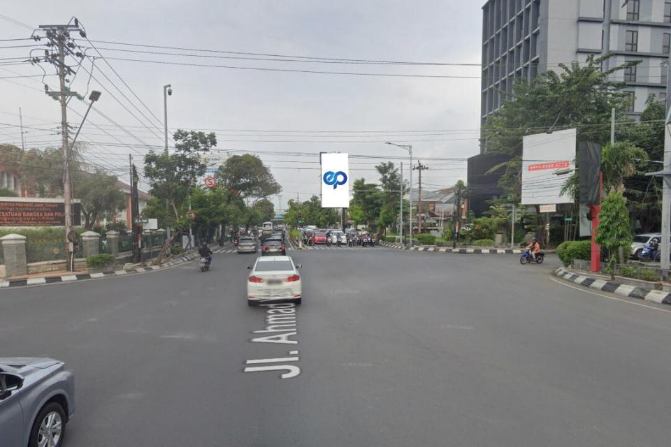 Billboard at Jl. A. Yani Semarang Perempatan Erlangga - Depan Hotel HAKA, Semarang