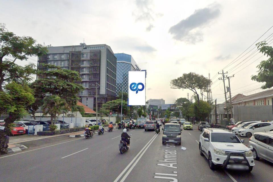 Billboard at Jl. A. Yani Semarang Perempatan Erlangga - Depan Hotel HAKA, Semarang
