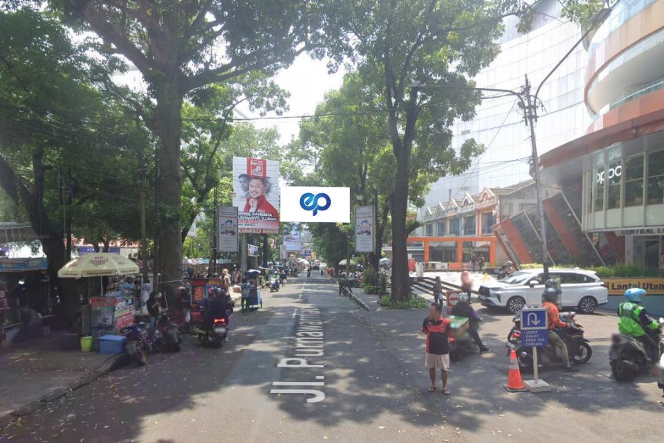 Billboard at BANDO JL. PUNAWARMAN, BANDUNG