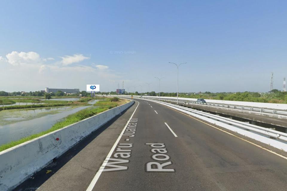 Billboard at TOL JUANDA ARAH KE SURABAYA