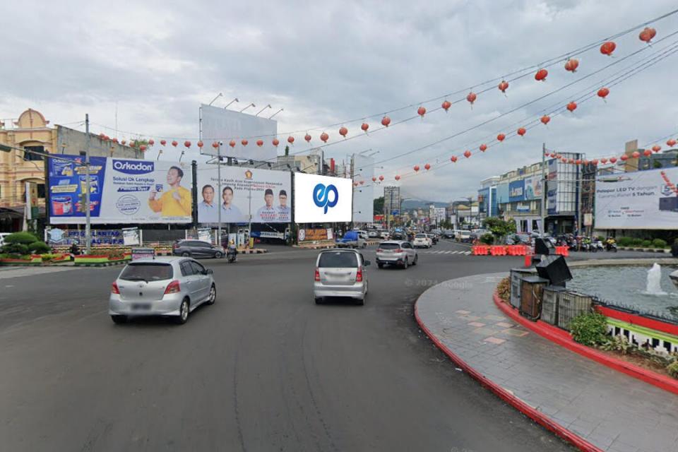 Billboard at Jl. Raden Intan - Jl. Jend. Sudirman (Bundaran Gajah) 3, Bandar Lampung