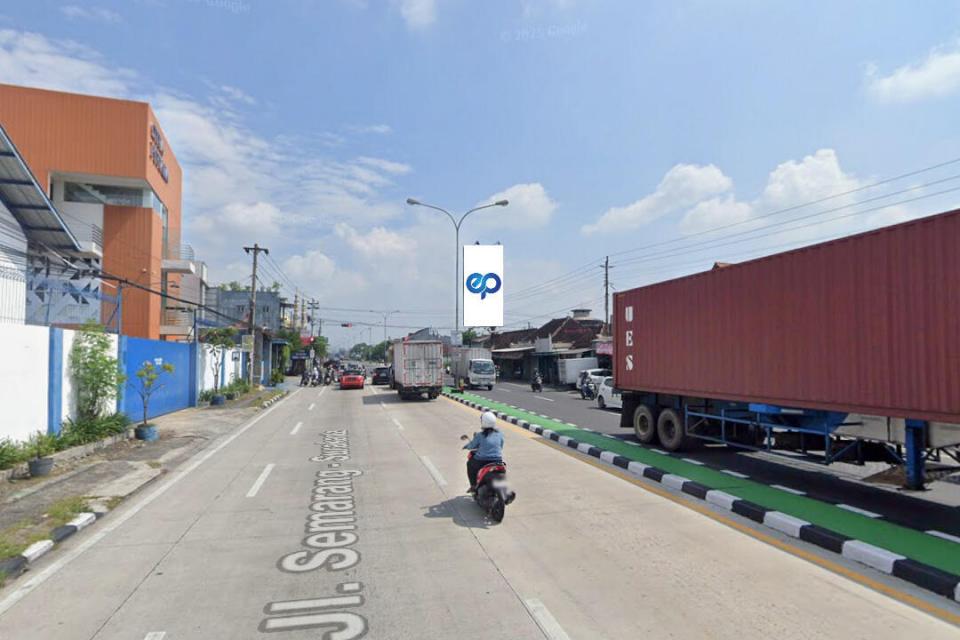 Billboard at Jl. Ahmad Yani pertigaan Terminal Kartosuro, Solo