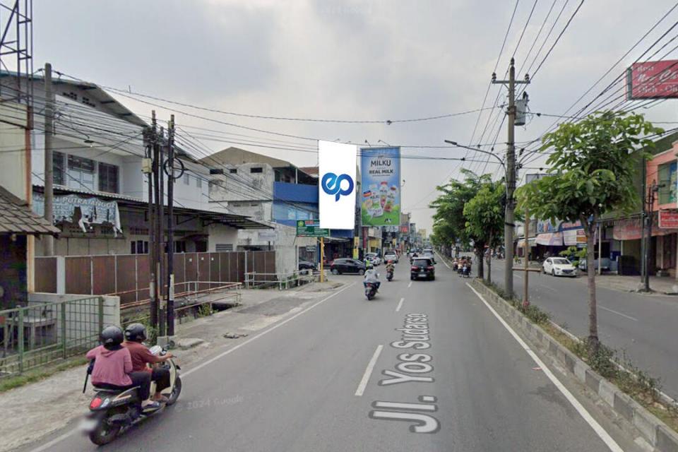 Billboard at Jl. Yos Sudarso Gemblegan, Solo