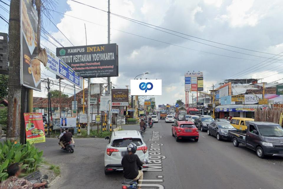 Billboard at Jl. Magelang (Toko Atakrib), Yogyakarta