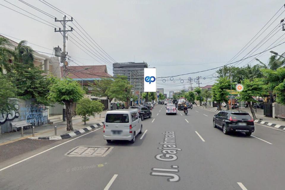 Billboard at Jl. Gajahmada Depan Starbucks Gajahmada, Semarang