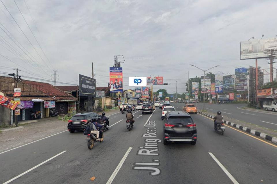 Billboard at Perempatan Ring Road Monjali, Jl. Padjajaran, Yogyakarta