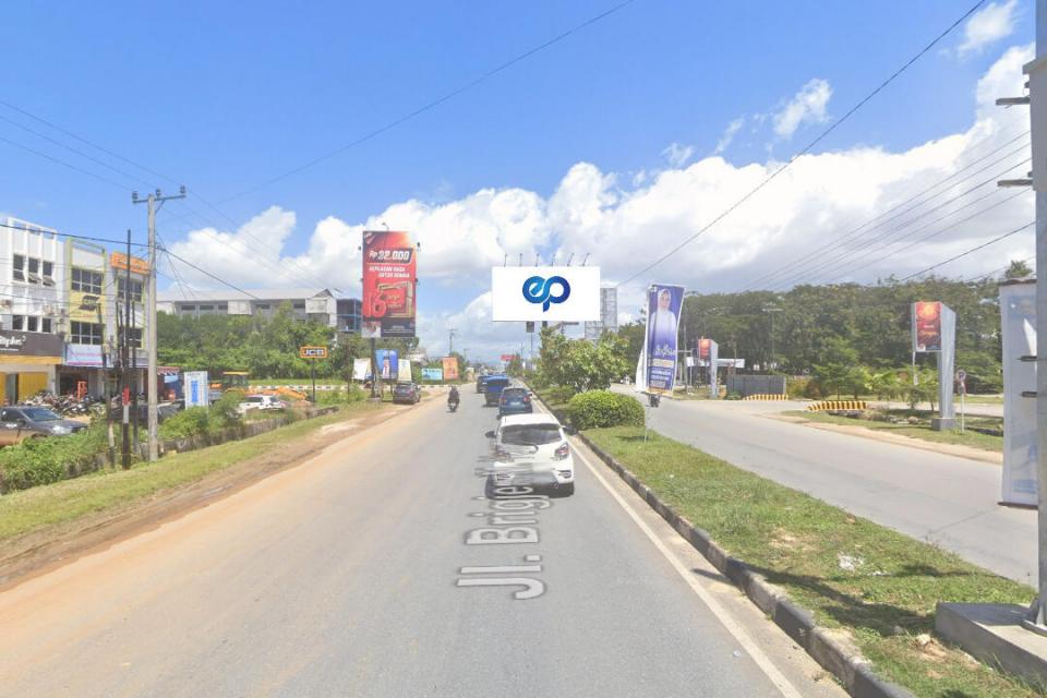 Billboard at Jl. Brigjen M. Yoenoes, Kendari