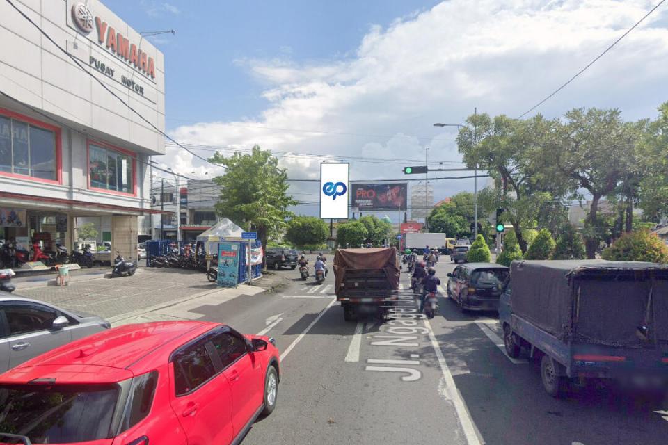 Billboard at Pertigaan Bilka Jl. Ngagel Jaya Selatan, Surabaya