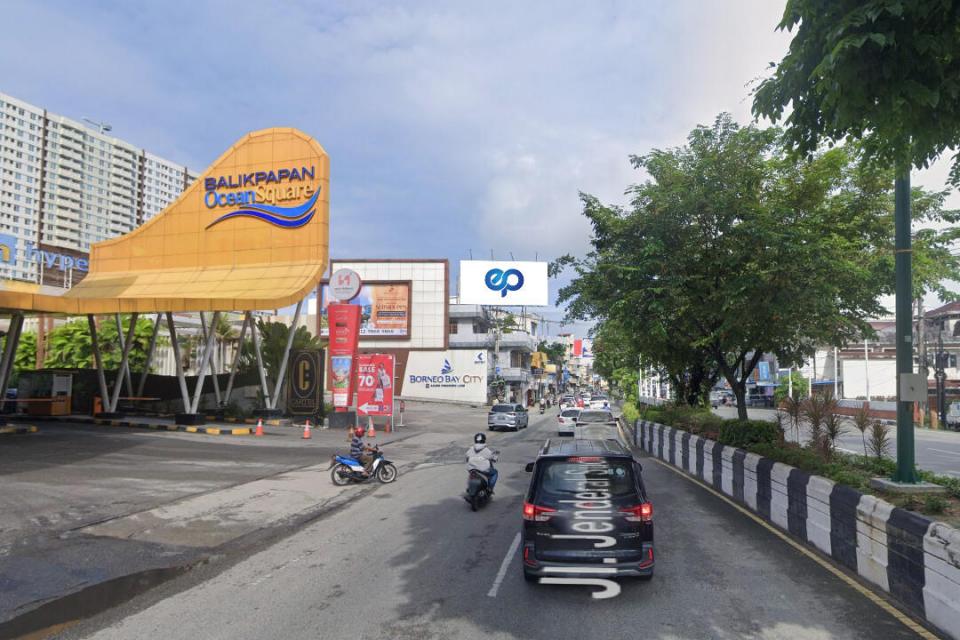 Billboard at Jl. Jendral Sudirman, Balikpapan