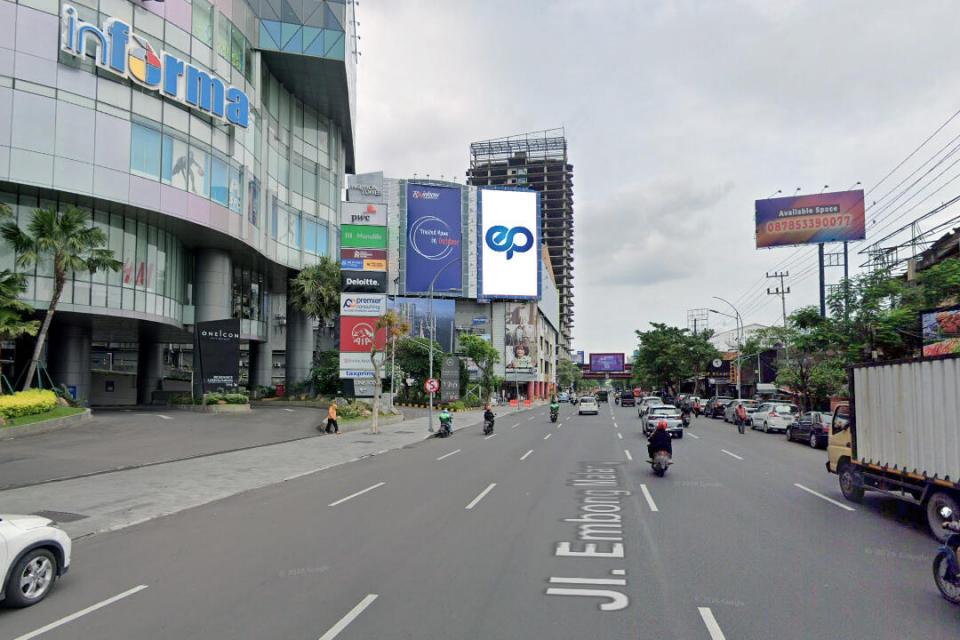 Billboard at Jl. Embong Malang (Go Skate II A), Surabaya
