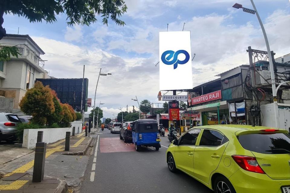Billboard at Jl. Kemang Raya (Plaza Adorama) B, Jakarta Selatan