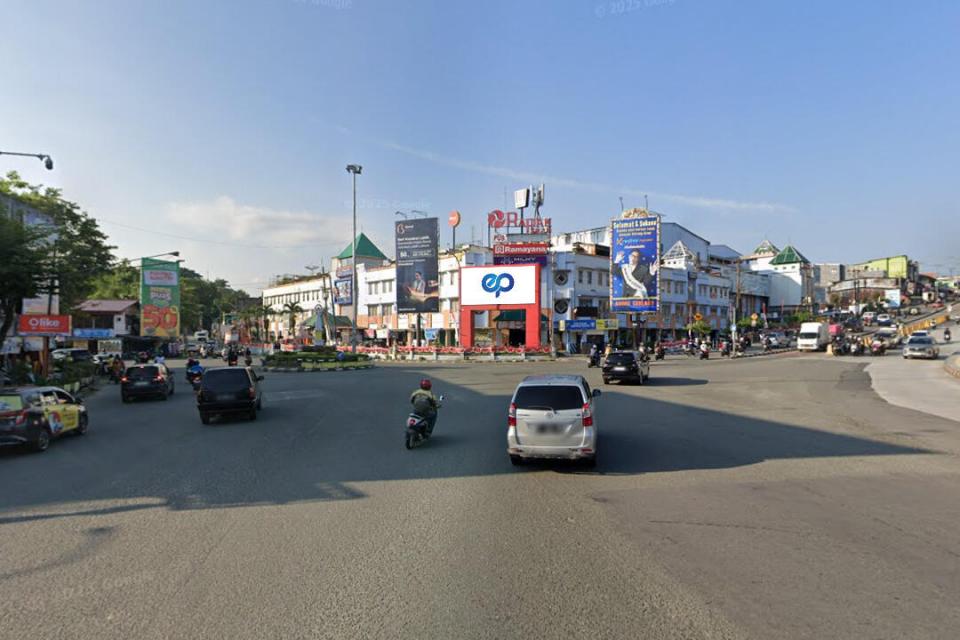 Videotron at Jl. Ahmad Yani, Balikpapan