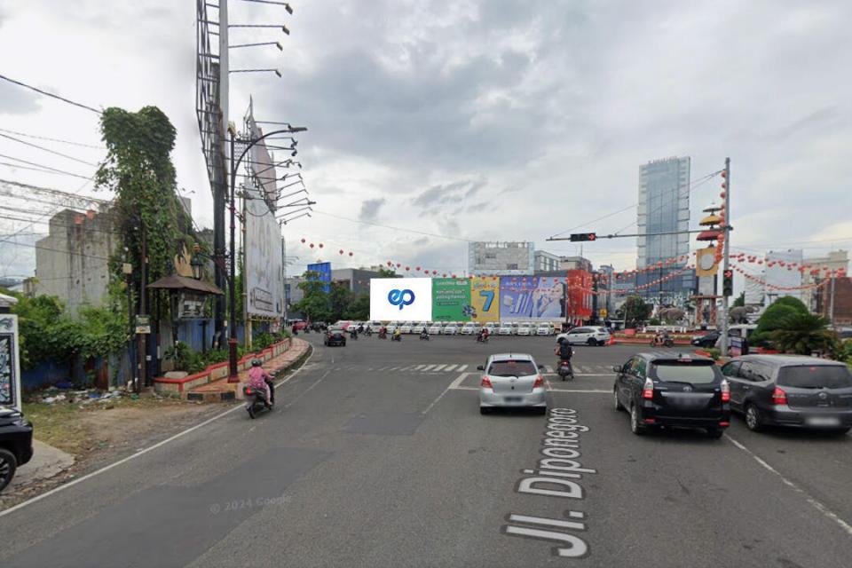 Billboard at BUNDARAN GAJAH, TUGU ADIPURA - BANDAR LAMPUNG