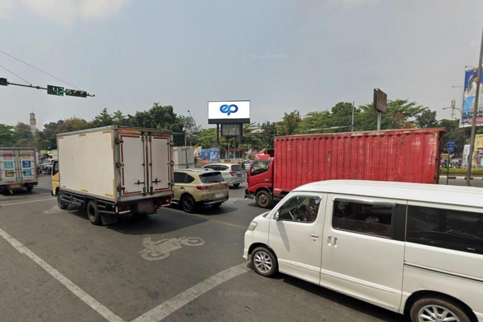 Videotron at Jl. Soekarno Hatta (Bapenda Jabar), Bandung