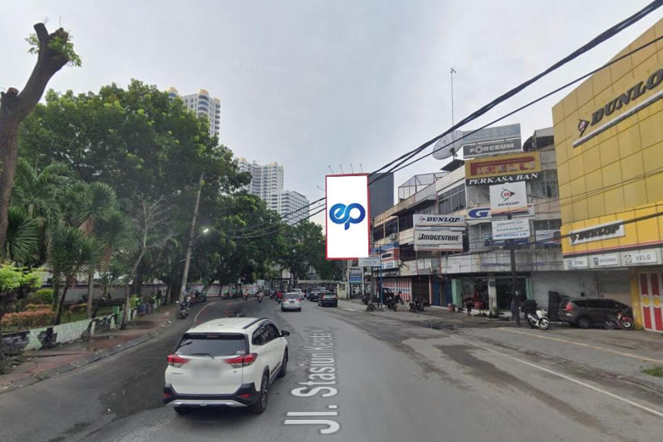 Billboard at Jl. Stasiun Kereta Api (menuju Lapangan Merdeka), Medan